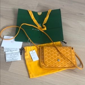 Goyard plumet bag